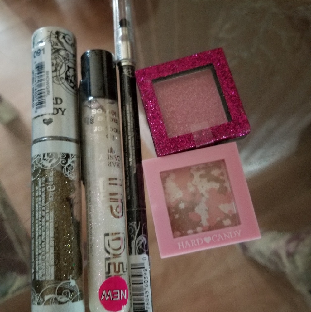Hard Candy MakeUp